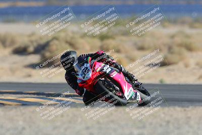 media/Mar-23-2025-CVMA (Sun) [[674f32b282]]/Race 17-Formula Middleweight (HOLESHOT)/